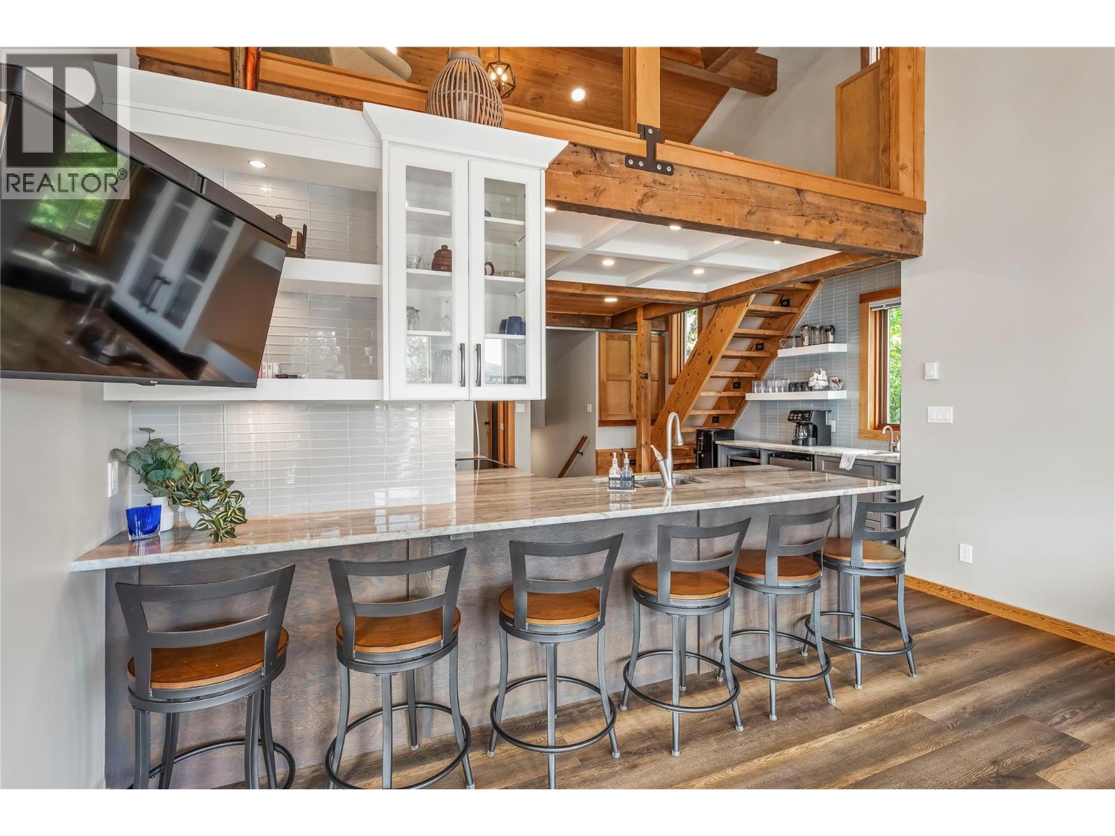  2306 Eagle Bay Road, Blind Bay