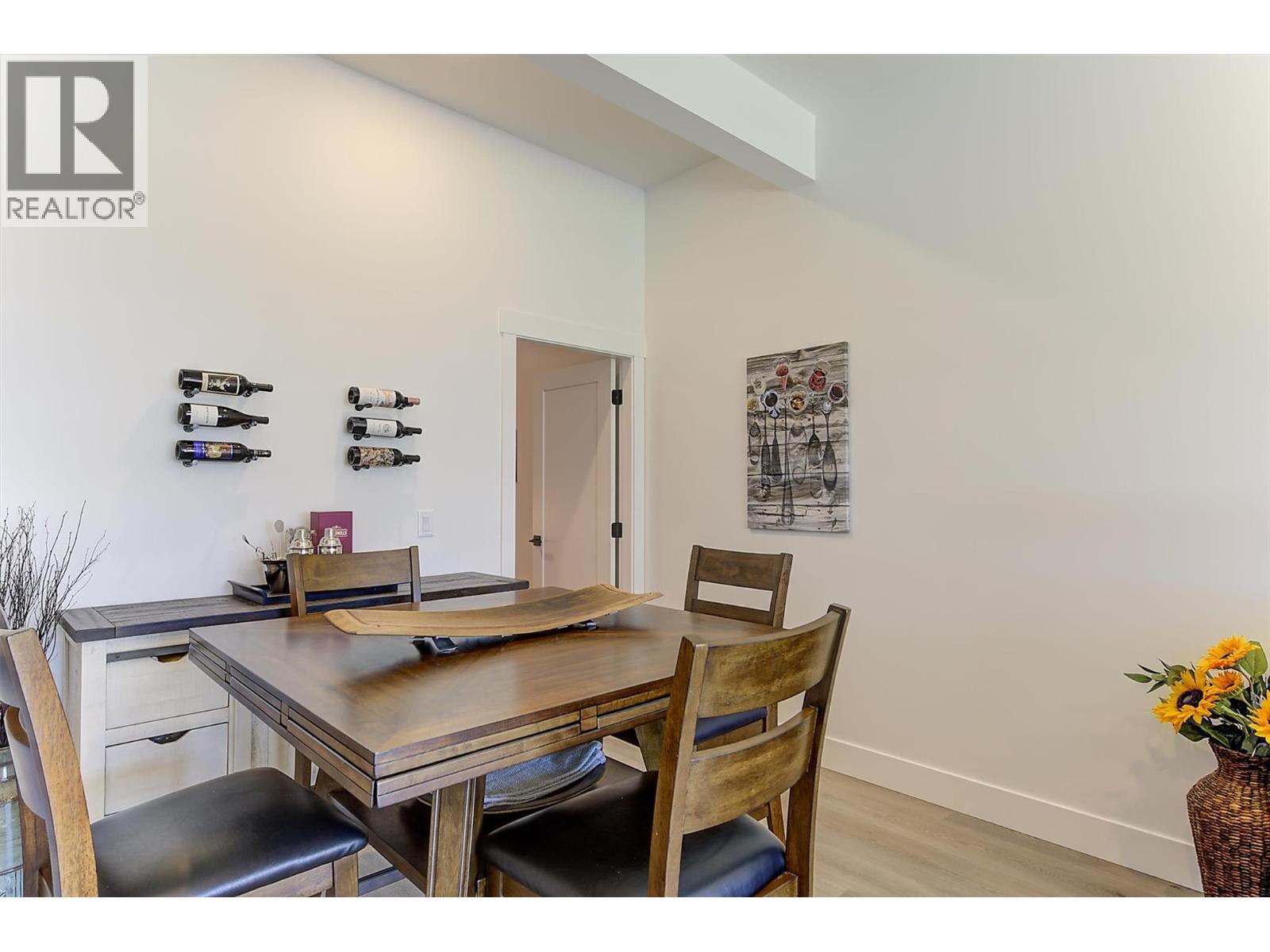 6 2835 Canyon Crest Drive, West Kelowna