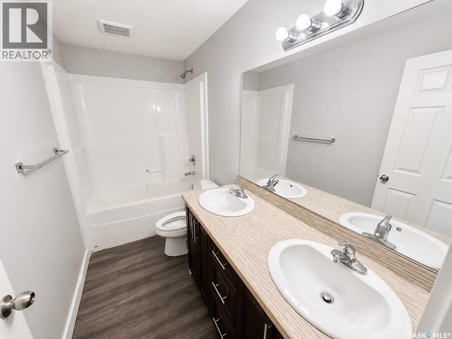 2264 Montreal STREET - 7