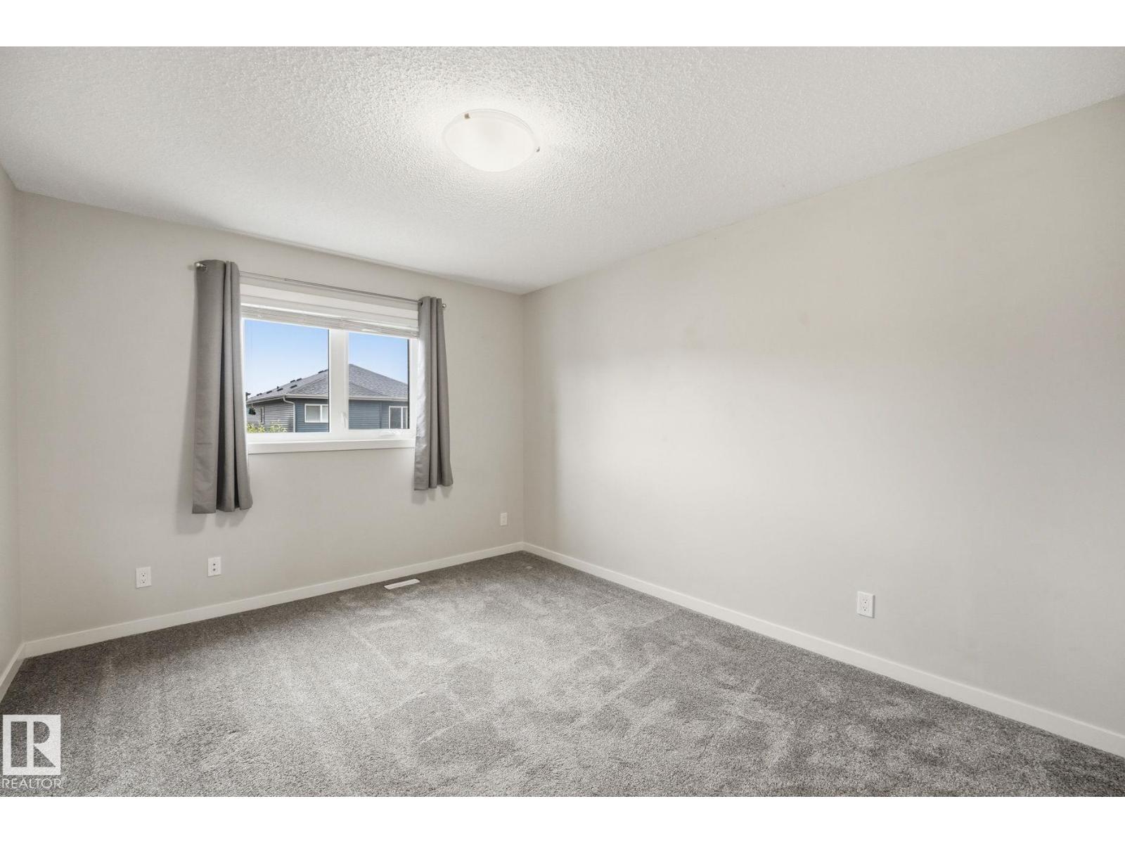 33 RIVIERE TC - 21