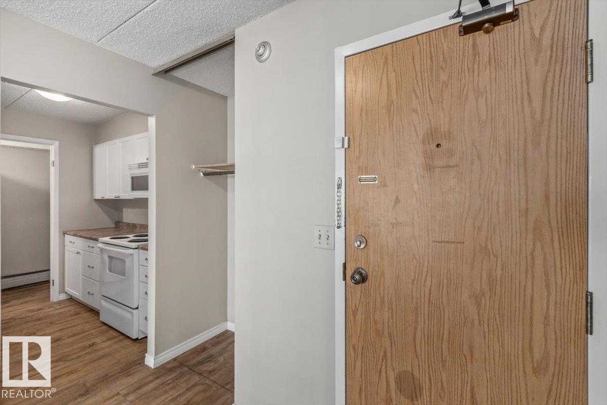 #501 9917 110 ST NW - photo 4