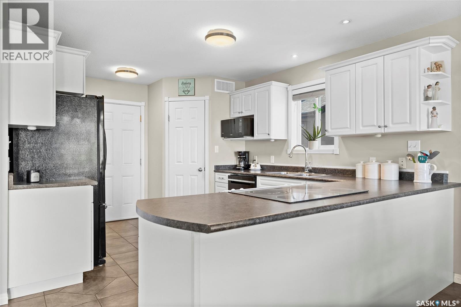 813 Sandy RISE — photo 11
