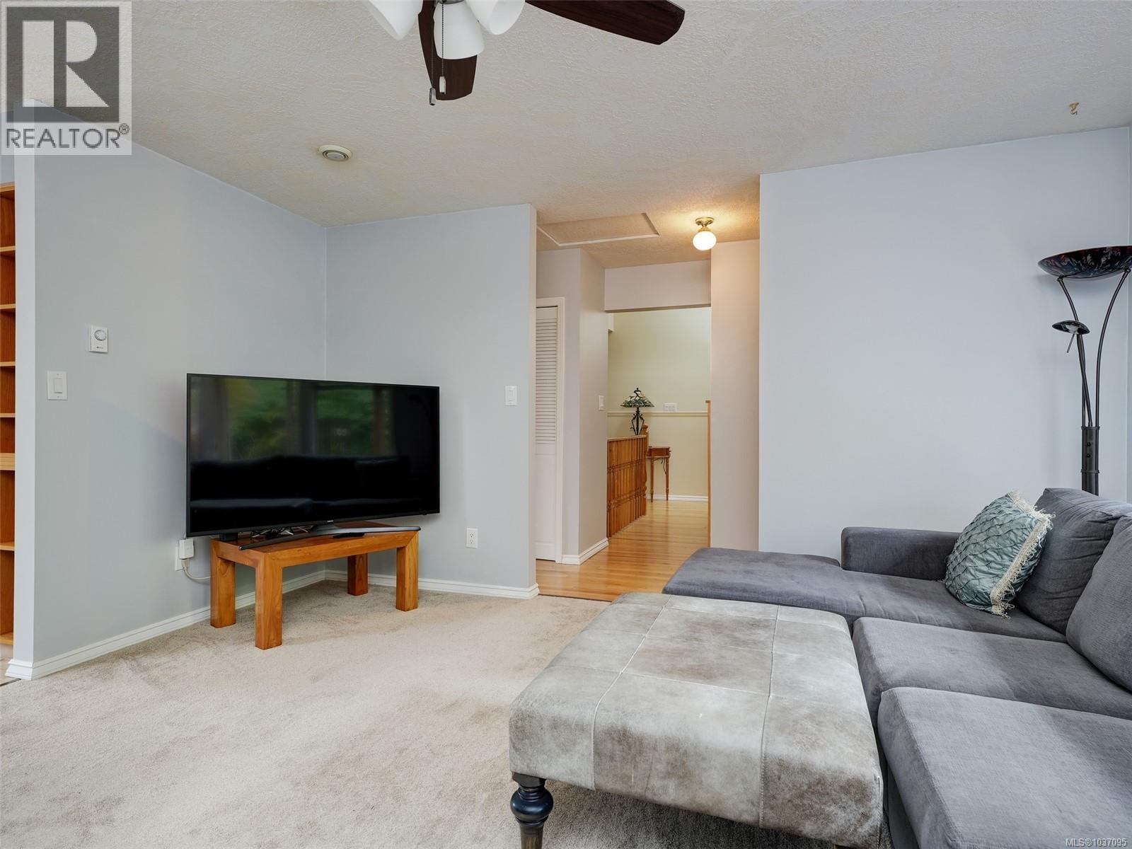 6781 Amwell Dr - 21