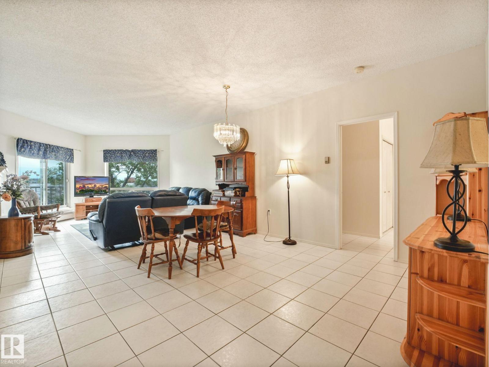 #330 15499 CASTLE DOWNS RD NW — photo 8