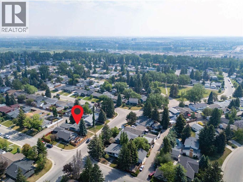 20 Mapleburn Drive SE — photo 47