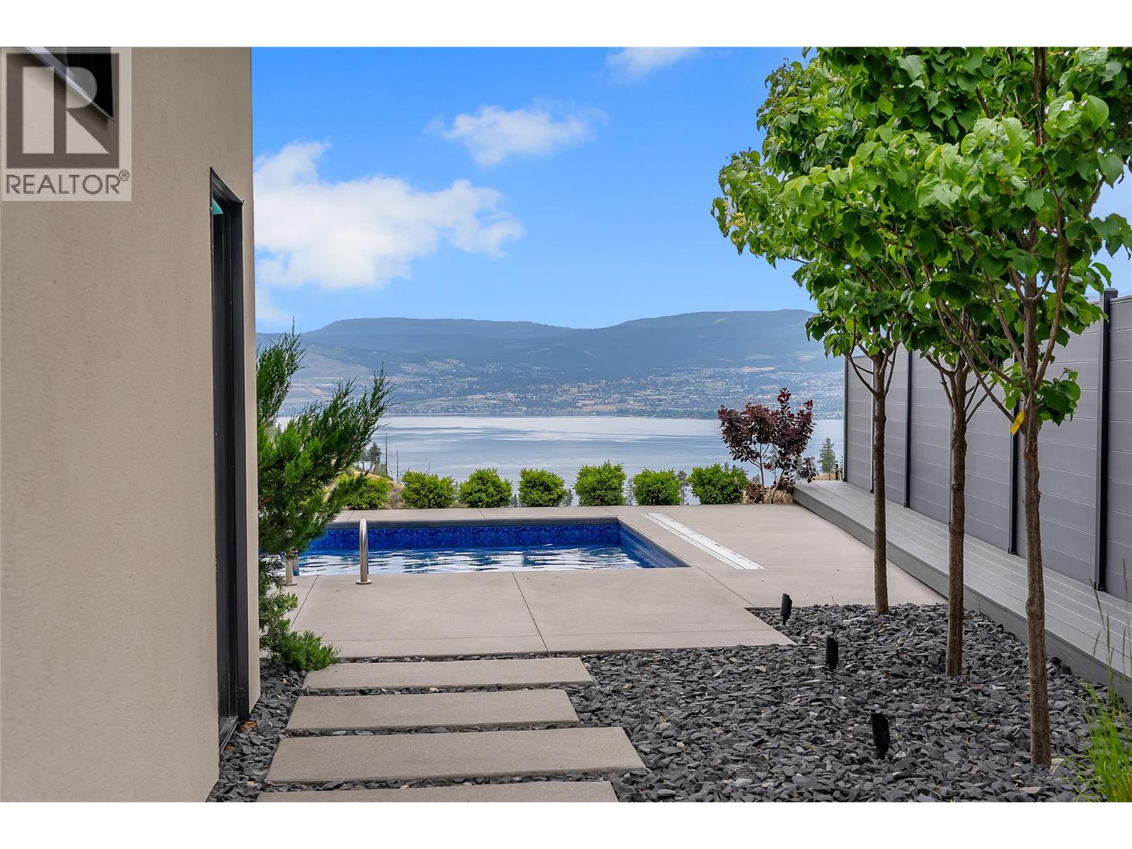  5725 Mountainside Drive, Kelowna