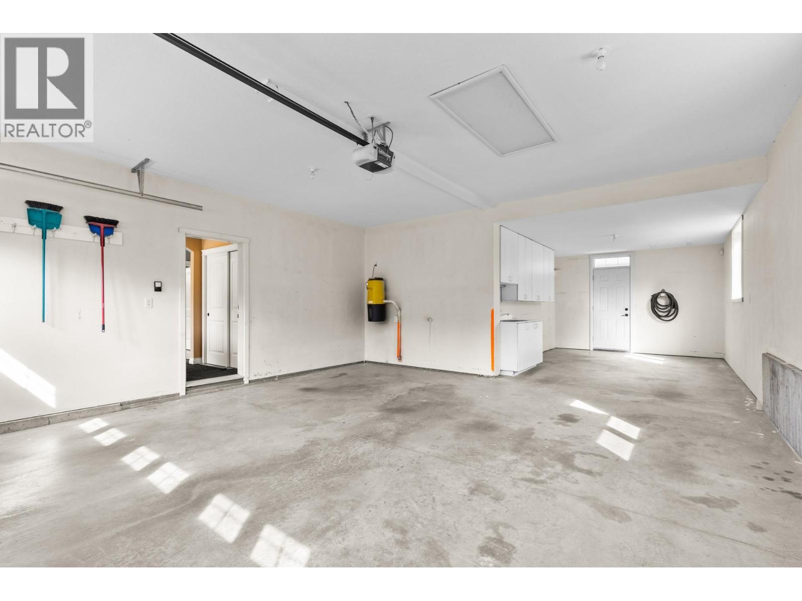 3869 Angus Drive - 17
