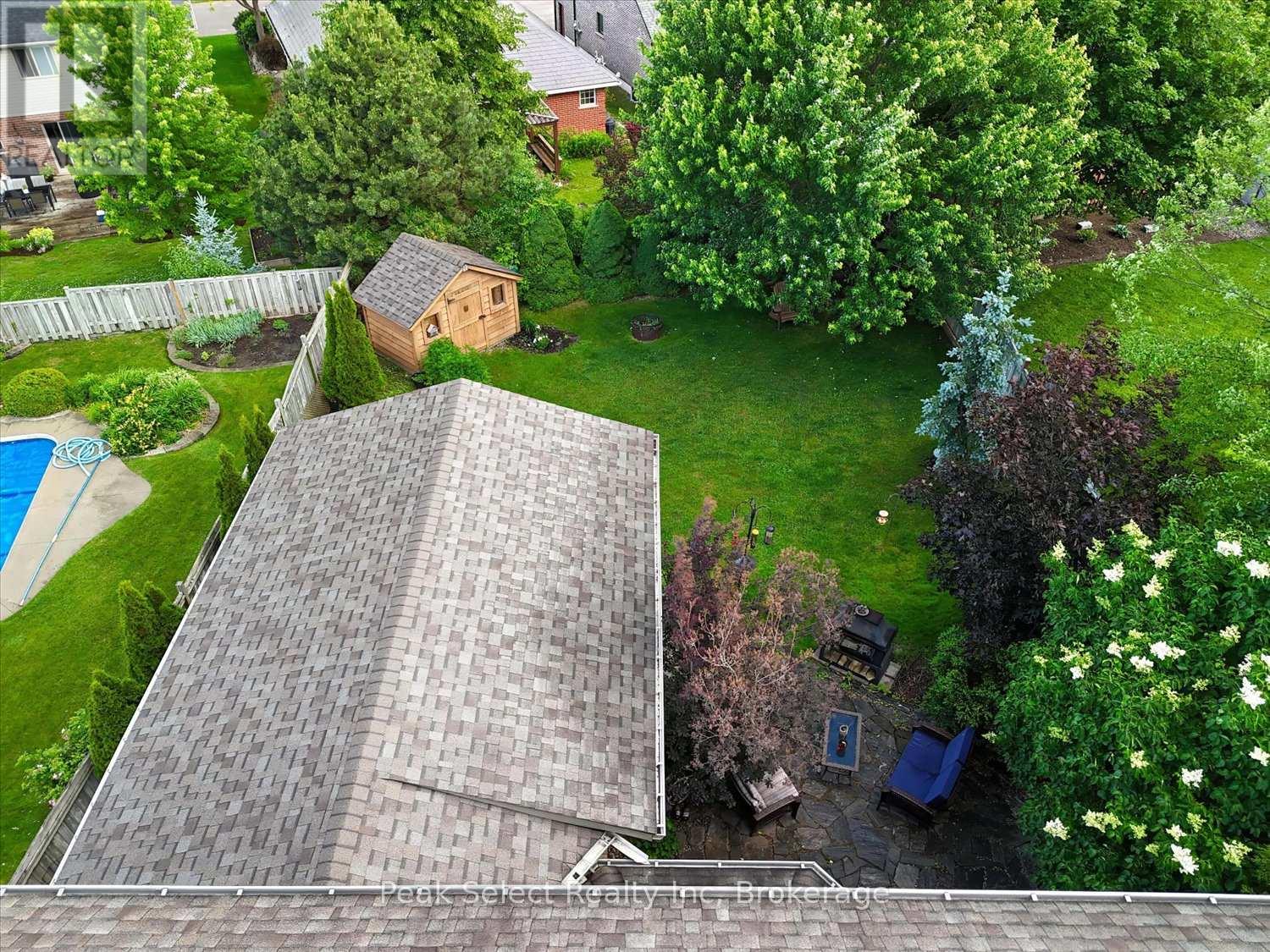 180 RIDGEWOOD CRESCENT - 37
