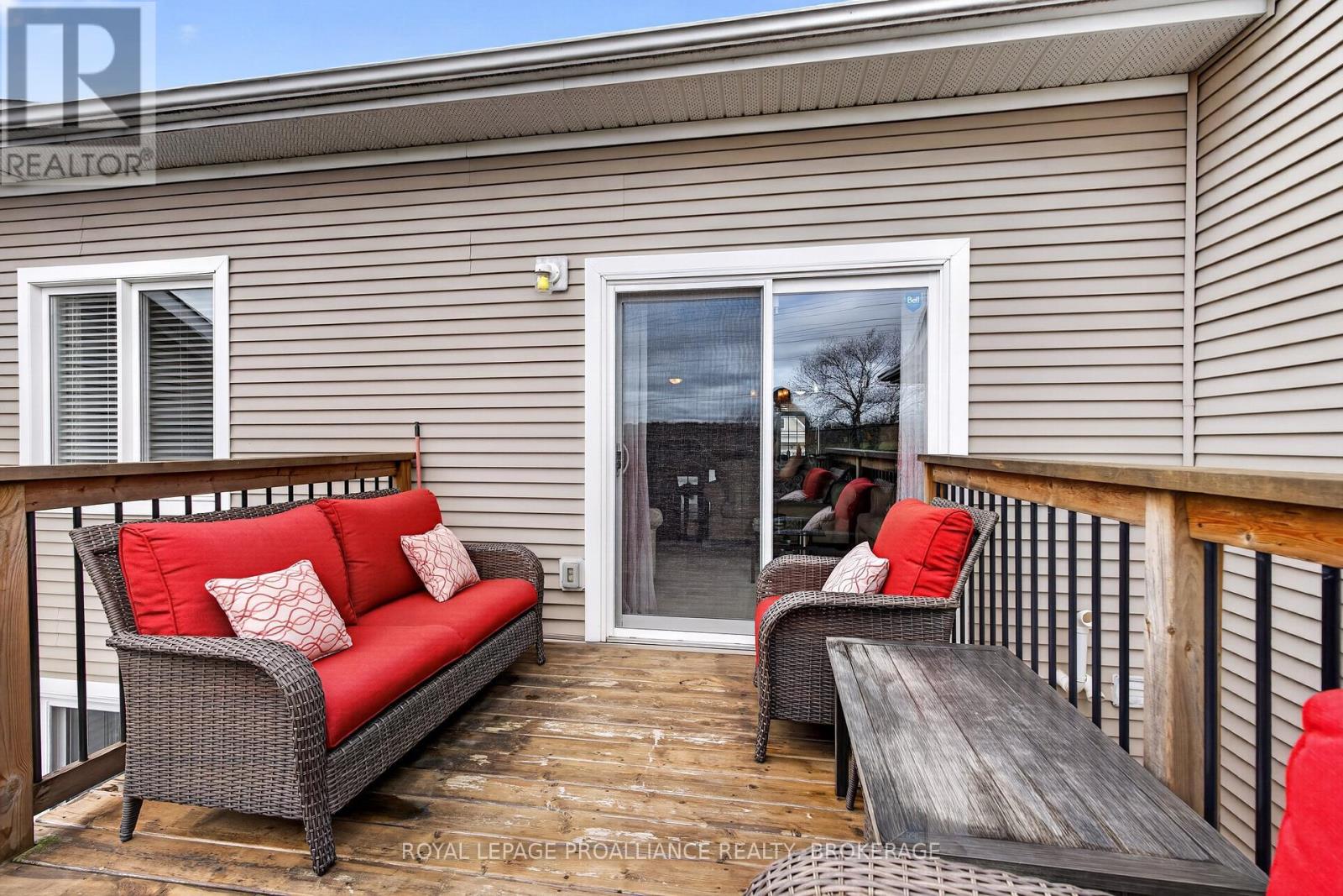 146 BRITANNIA CRESCENT - 17