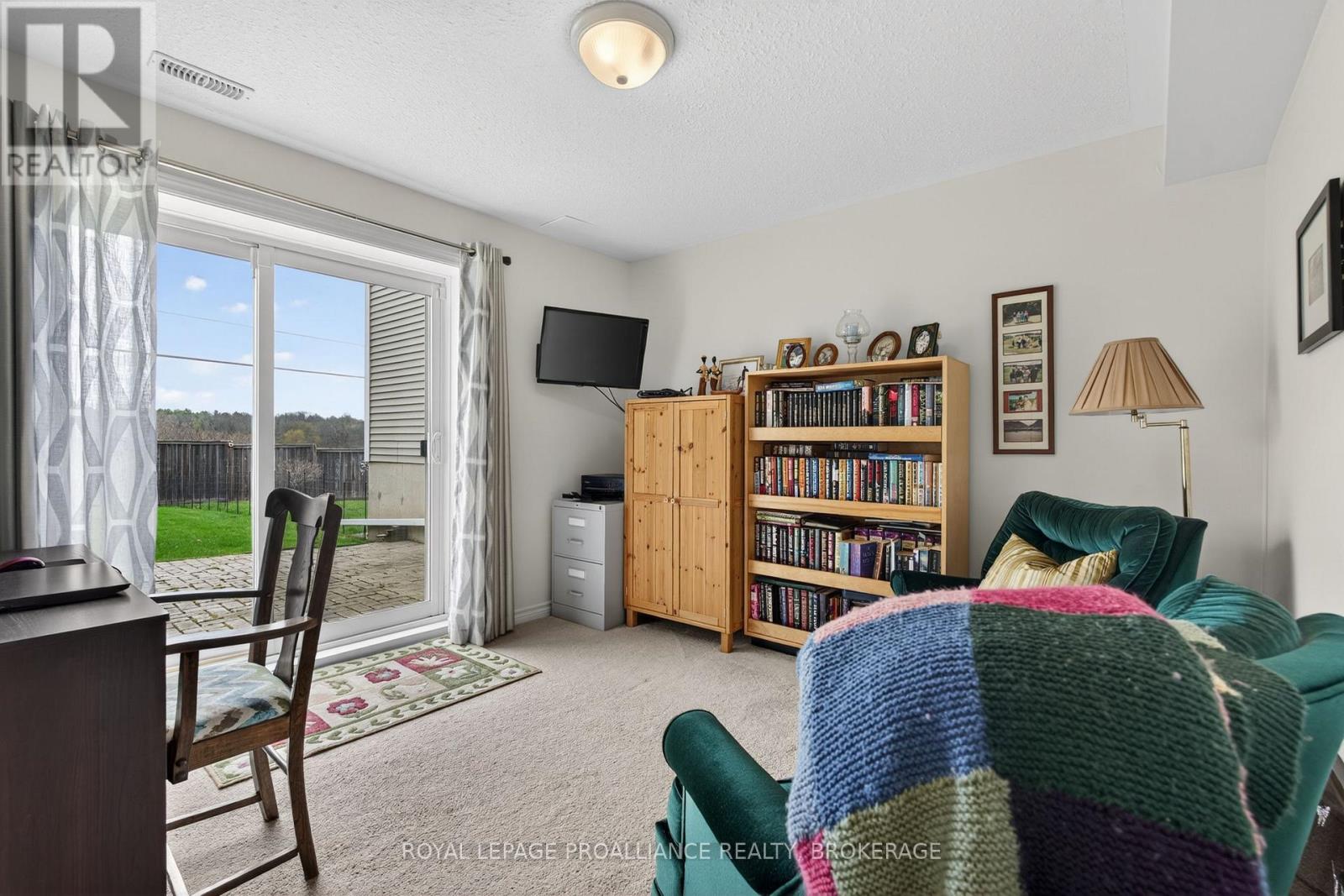 146 BRITANNIA CRESCENT - 20
