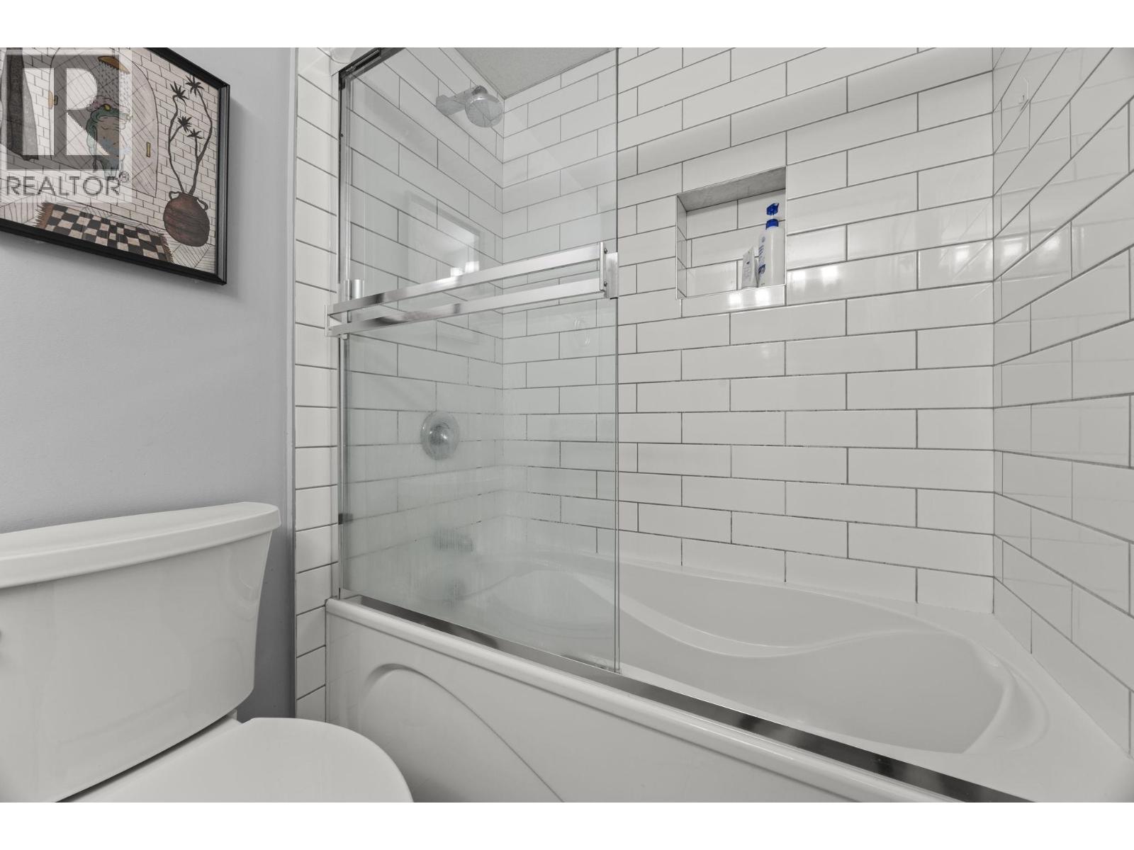 204 330 CEDAR STREET, New Westminster