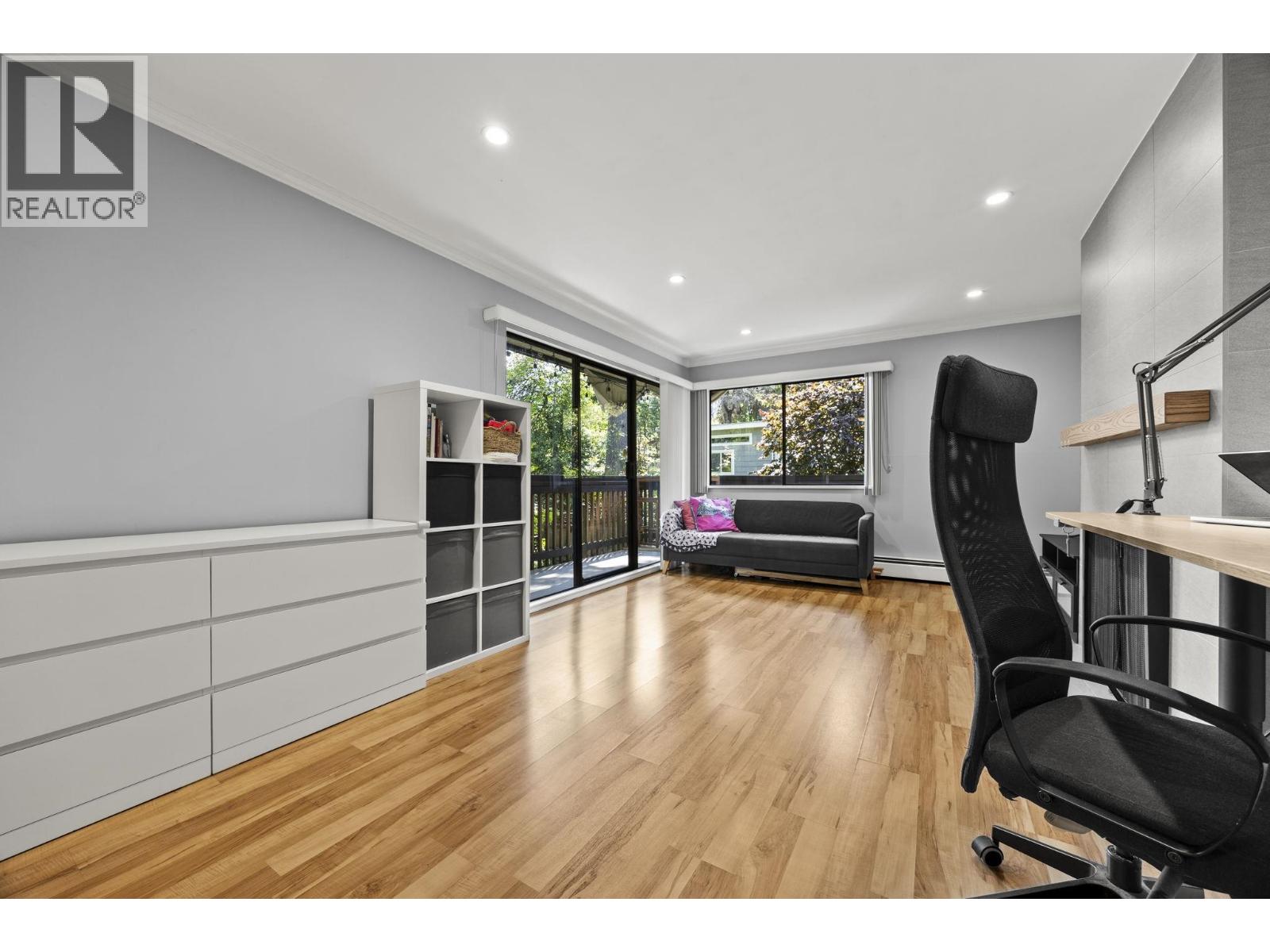 204 330 CEDAR STREET, New Westminster
