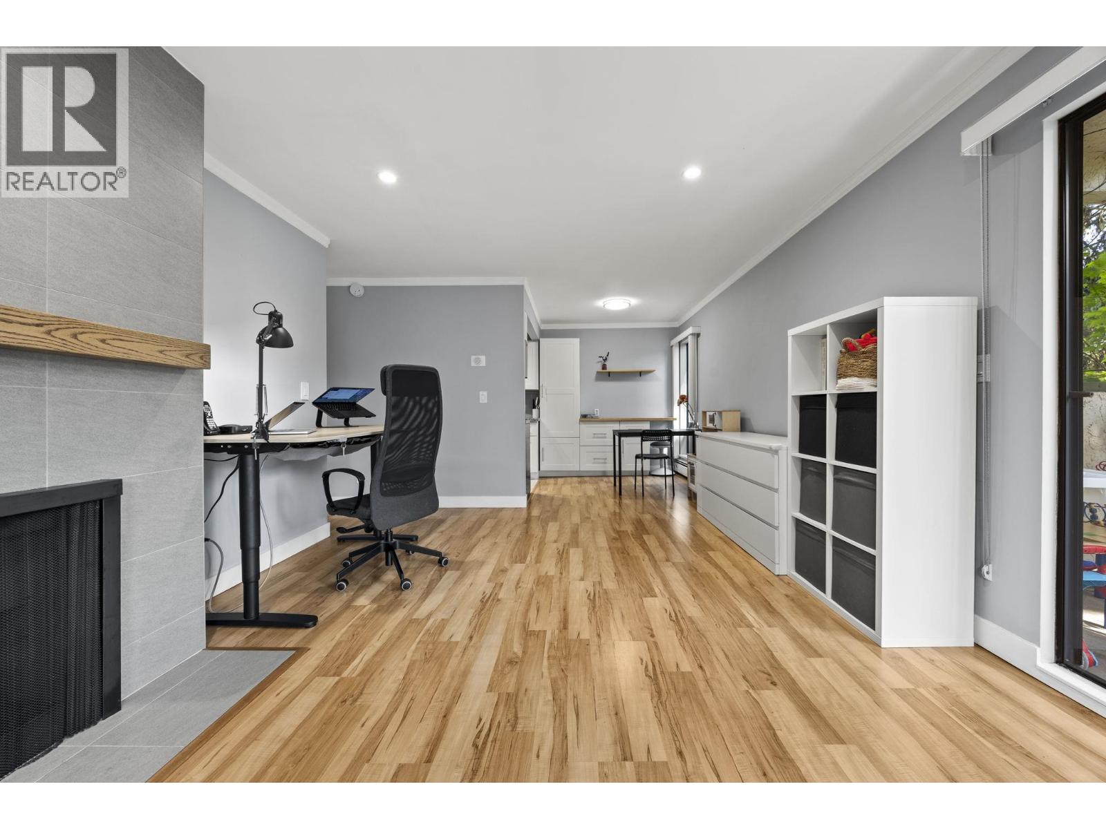 204 330 CEDAR STREET, New Westminster