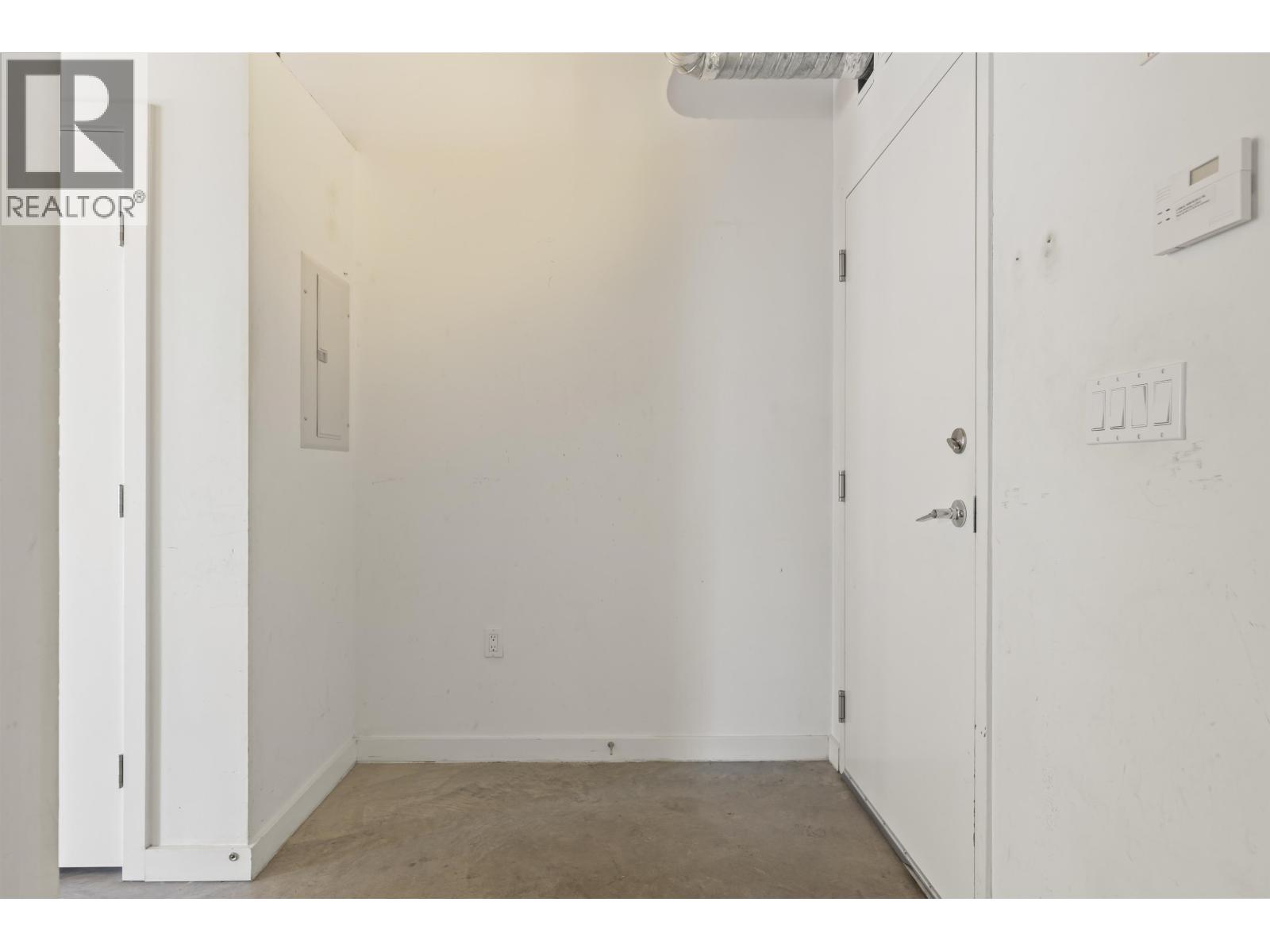 308 55 E CORDOVA STREET, Vancouver