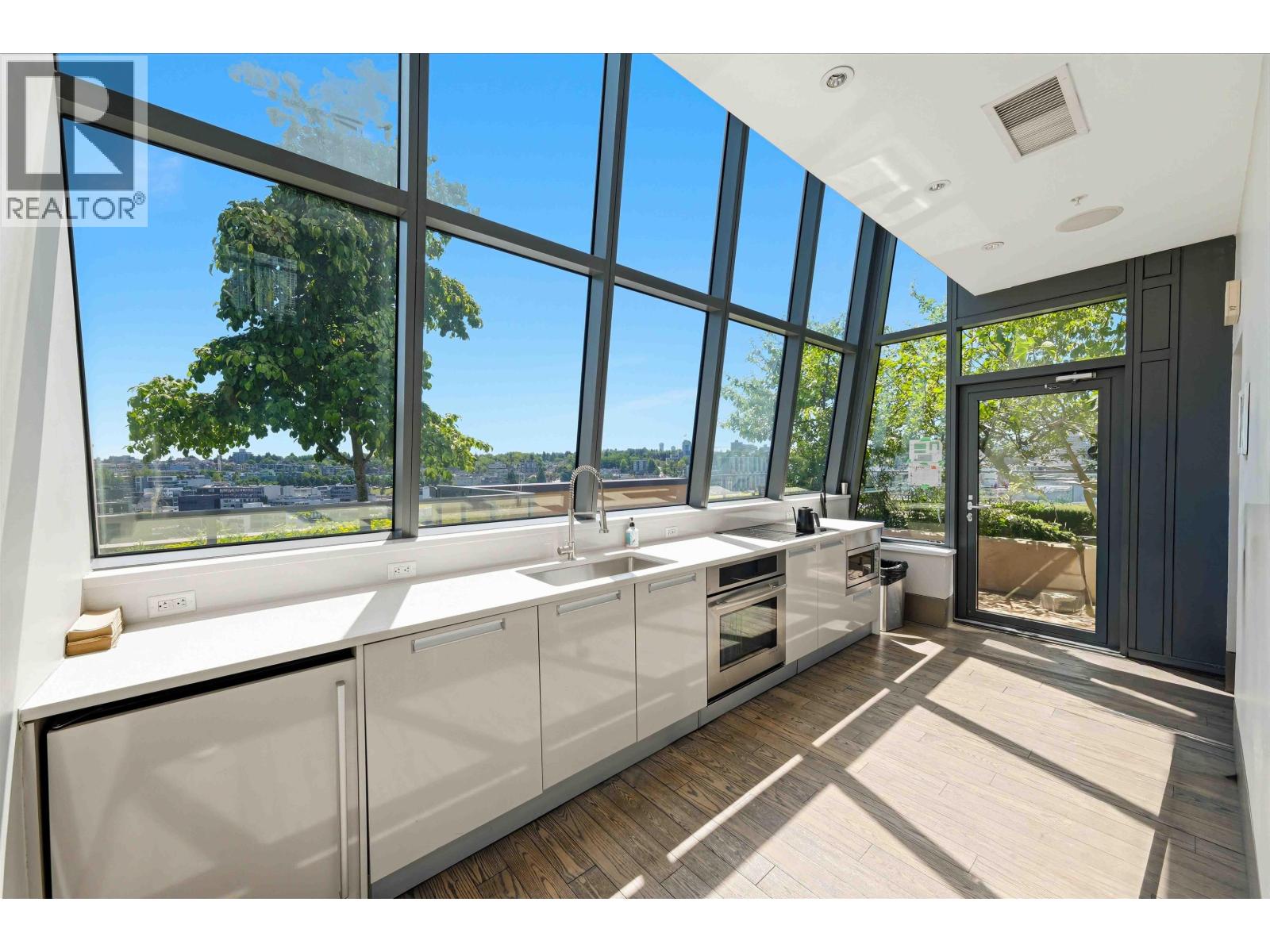 705 288 W 1ST AVENUE, Vancouver