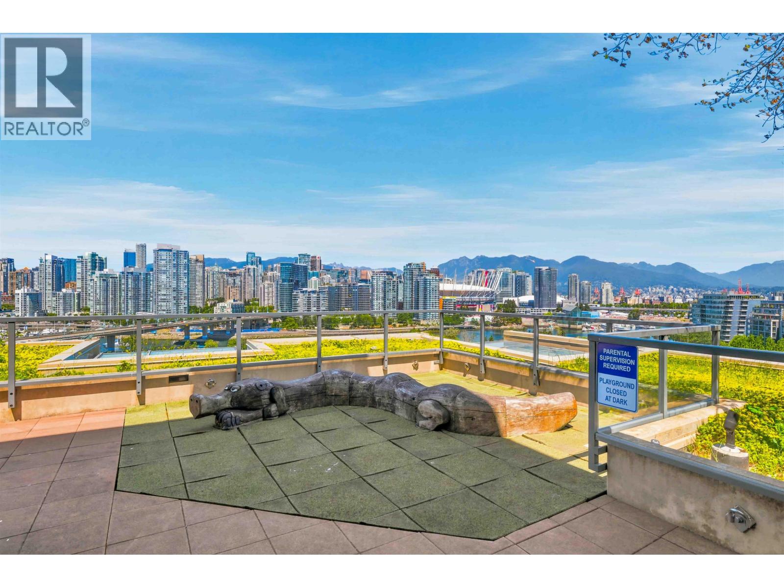 705 288 W 1ST AVENUE, Vancouver