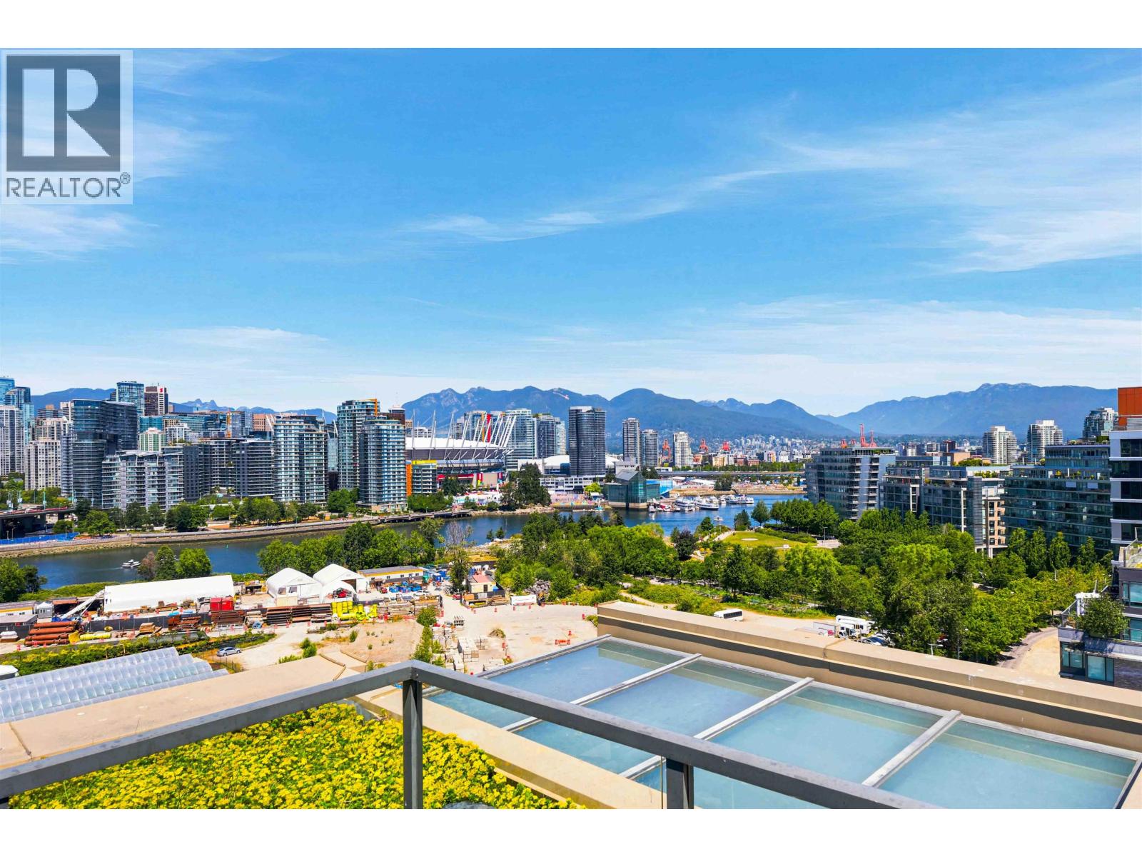 705 288 W 1ST AVENUE, Vancouver