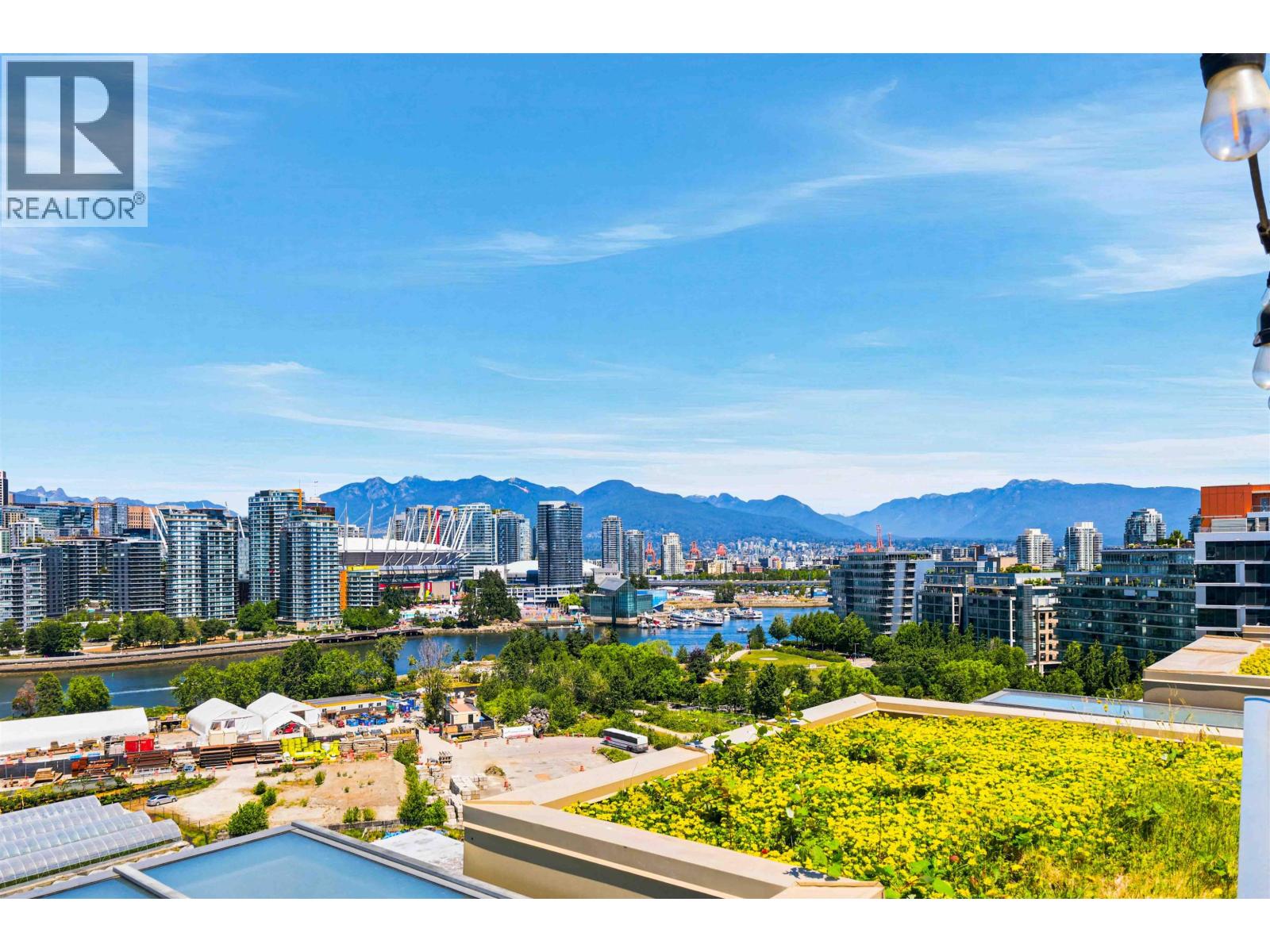 705 288 W 1ST AVENUE, Vancouver