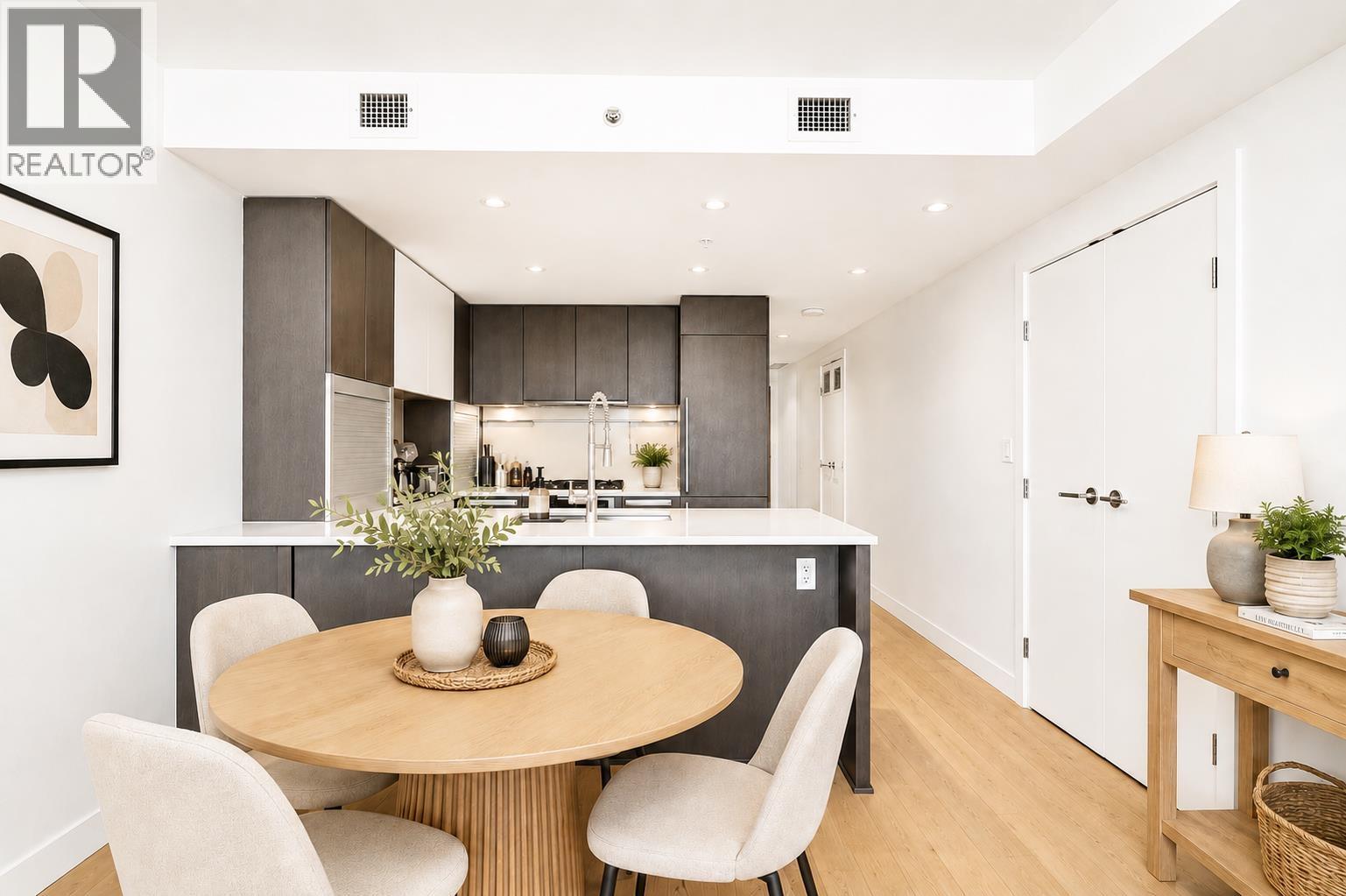 705 288 W 1ST AVENUE, Vancouver