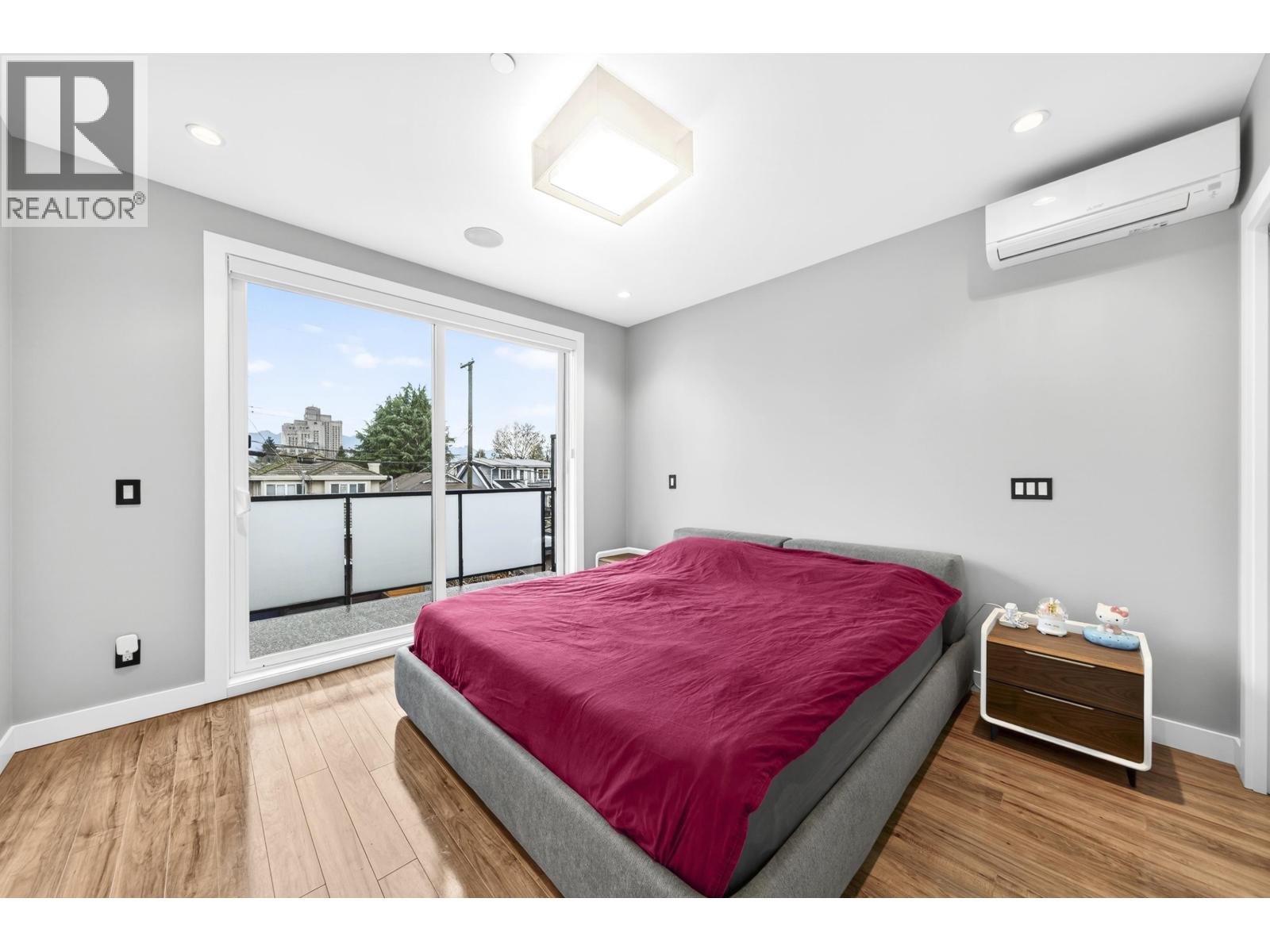 969 W 18TH AVENUE, Vancouver