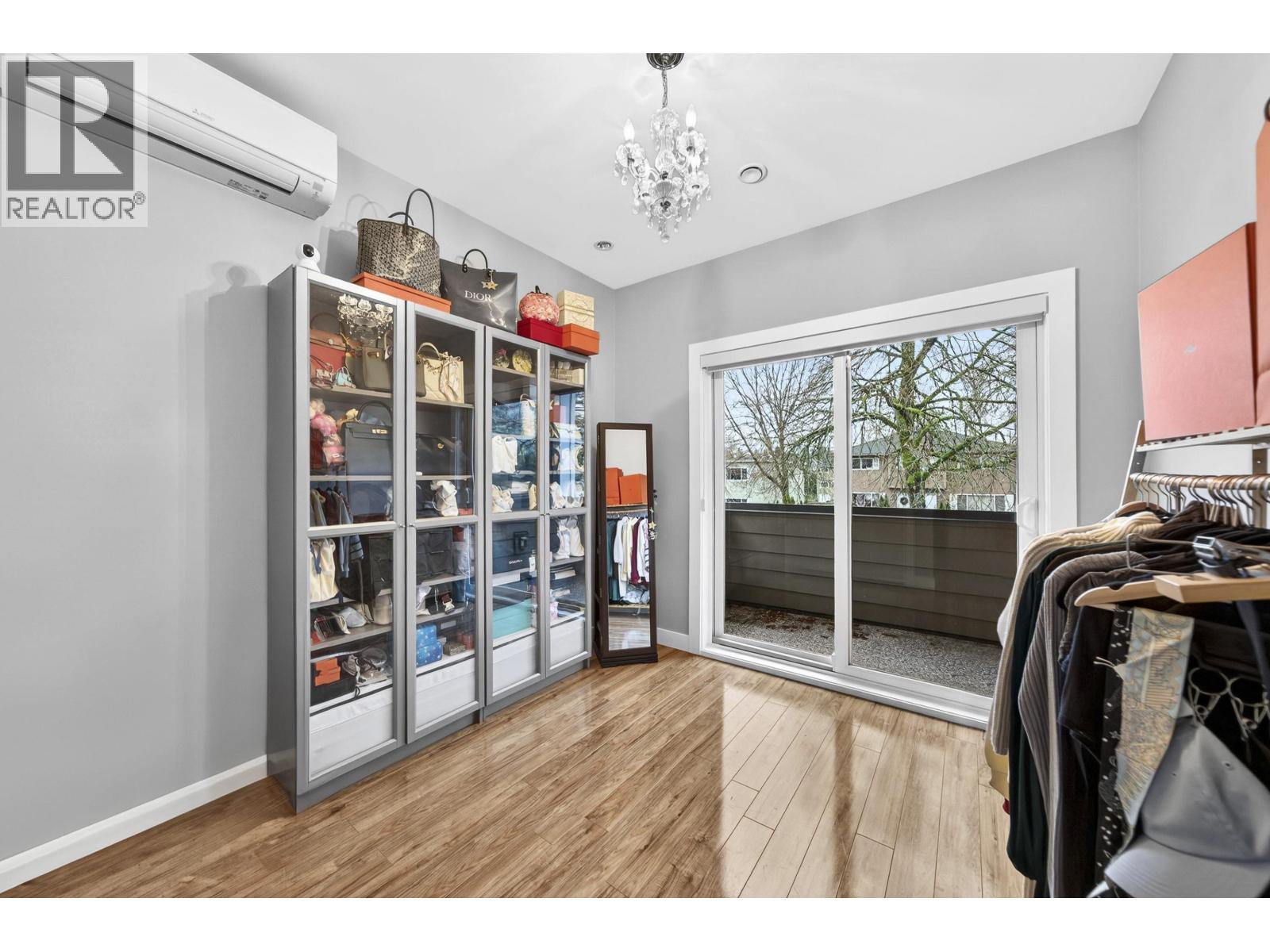 969 W 18TH AVENUE, Vancouver