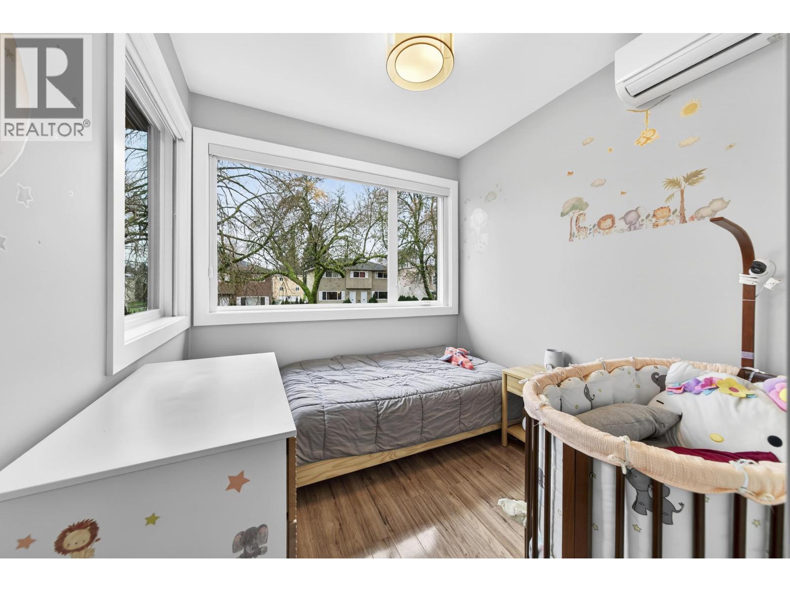 969 W 18TH AVENUE, Vancouver