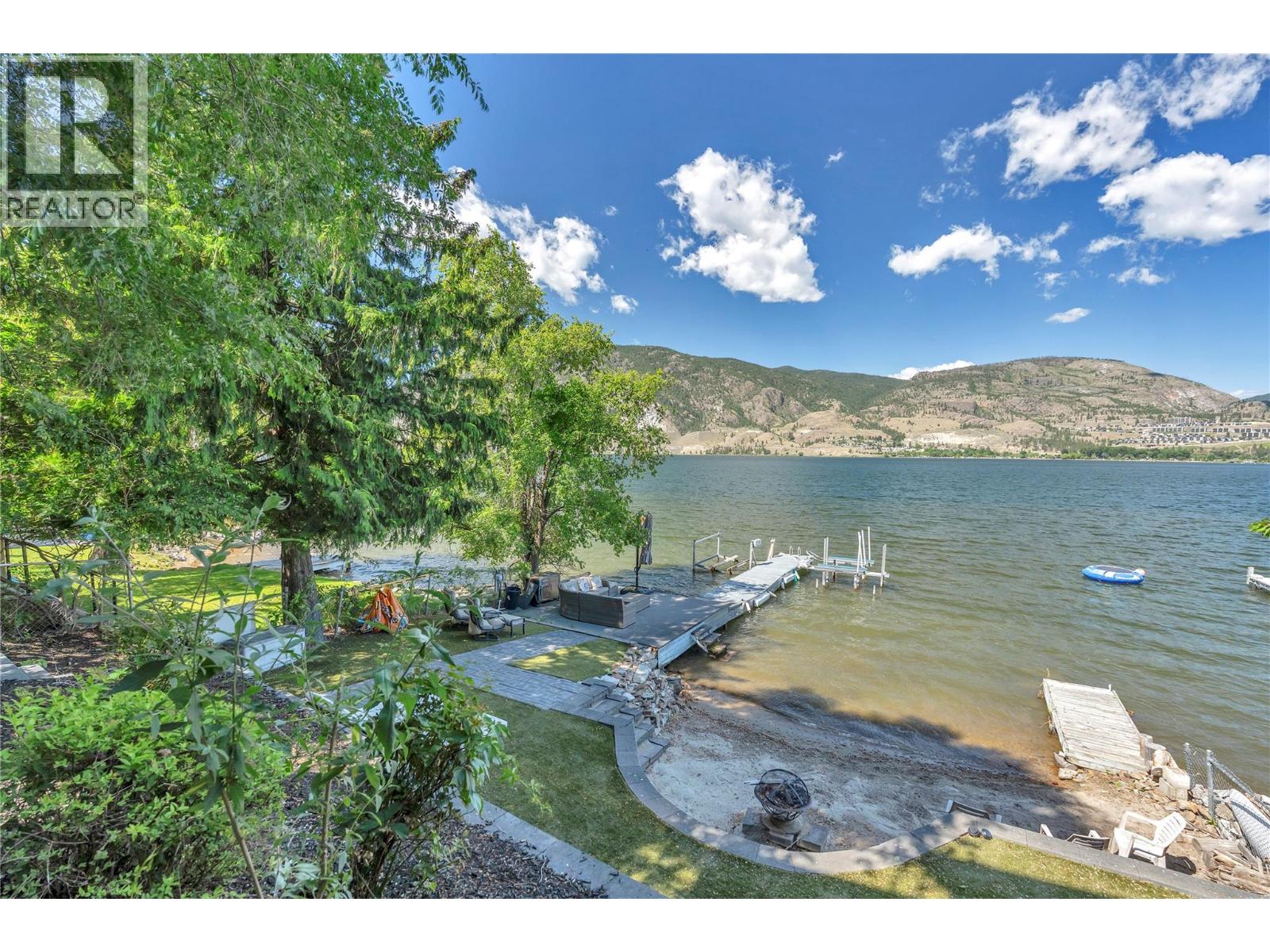 3997 Lakeside Road, Penticton