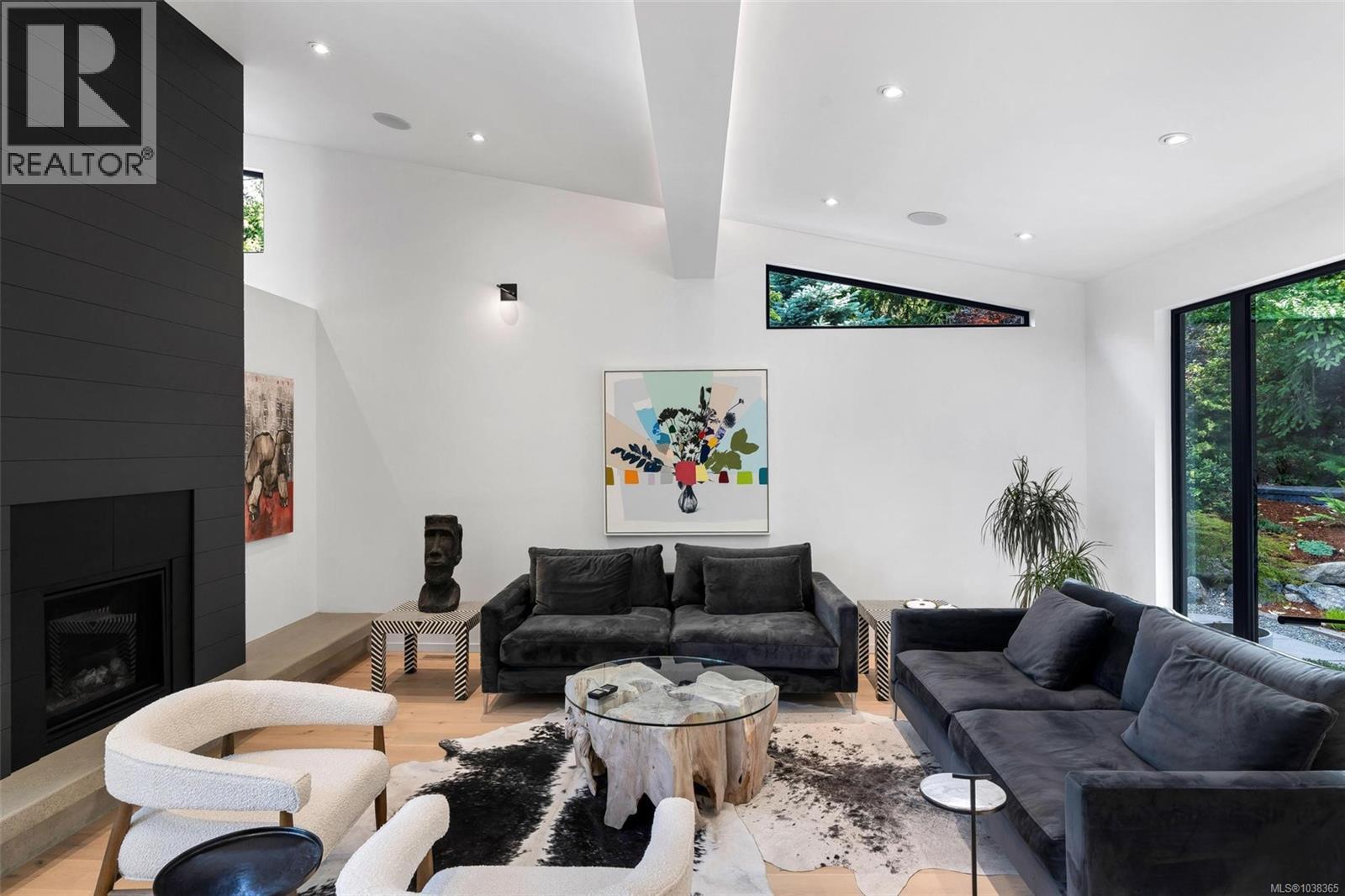 977 Grandview St - 11