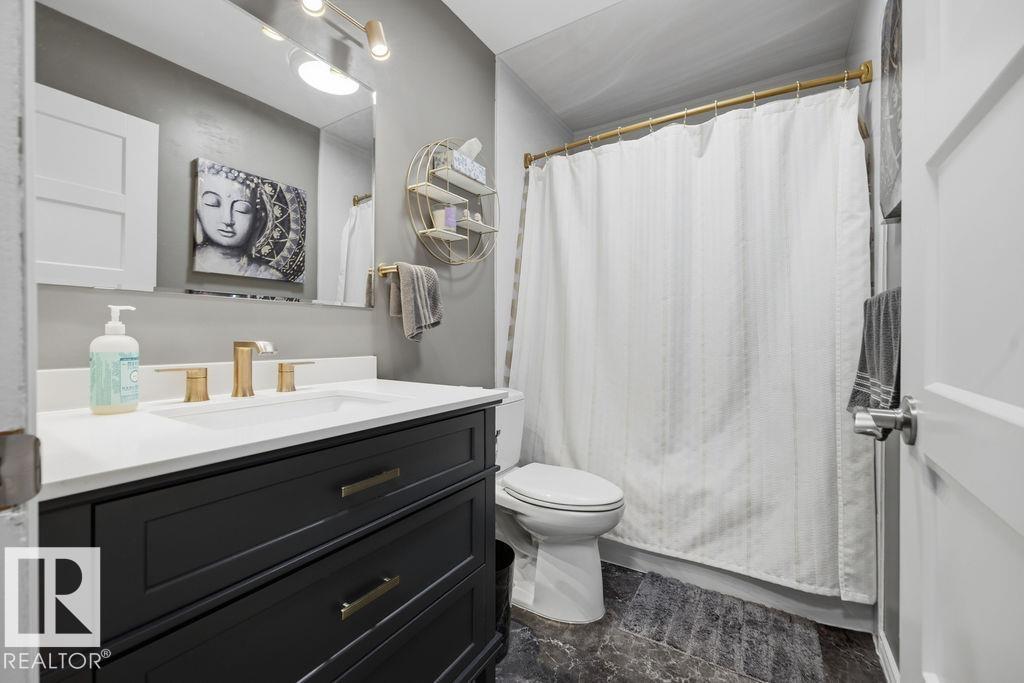 794 BIRCH AV — photo 21