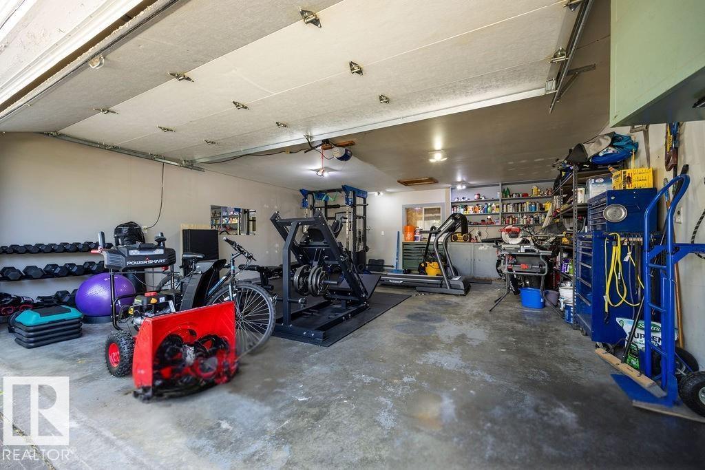 794 BIRCH AV — photo 36