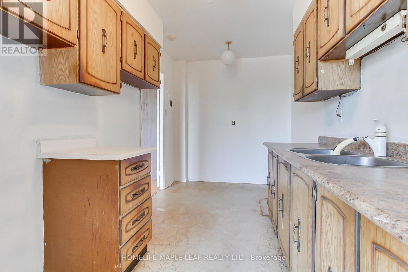 #309 301 PRUDENTIAL DRIVE - 31