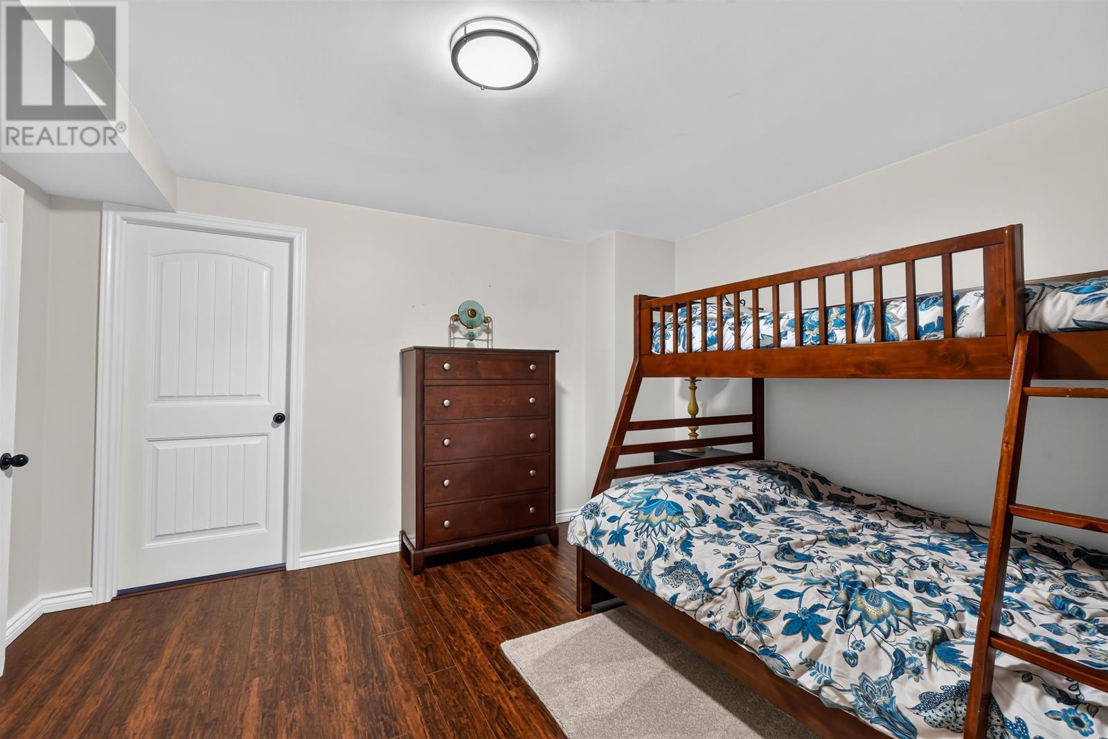 10 Bumble Bee Road - 37