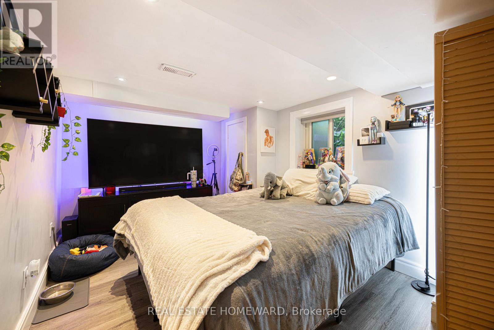 69 HERTLE AVENUE - 13
