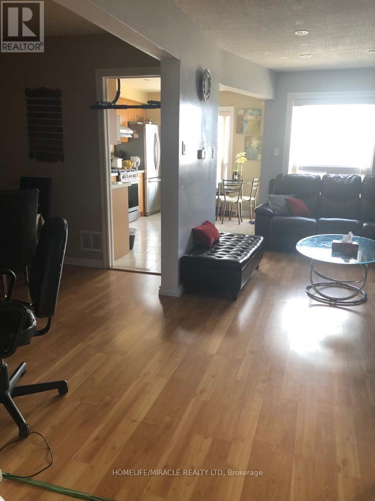 144 ROBBINSTONE DRIVE - 13