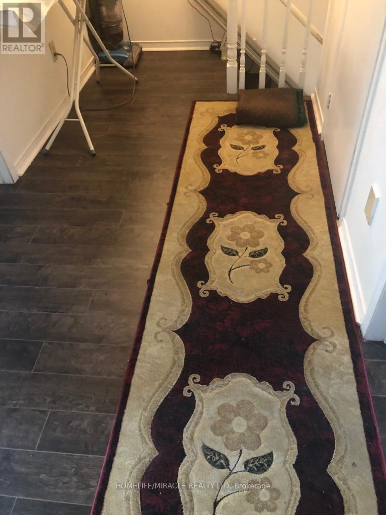 144 ROBBINSTONE DRIVE - 20