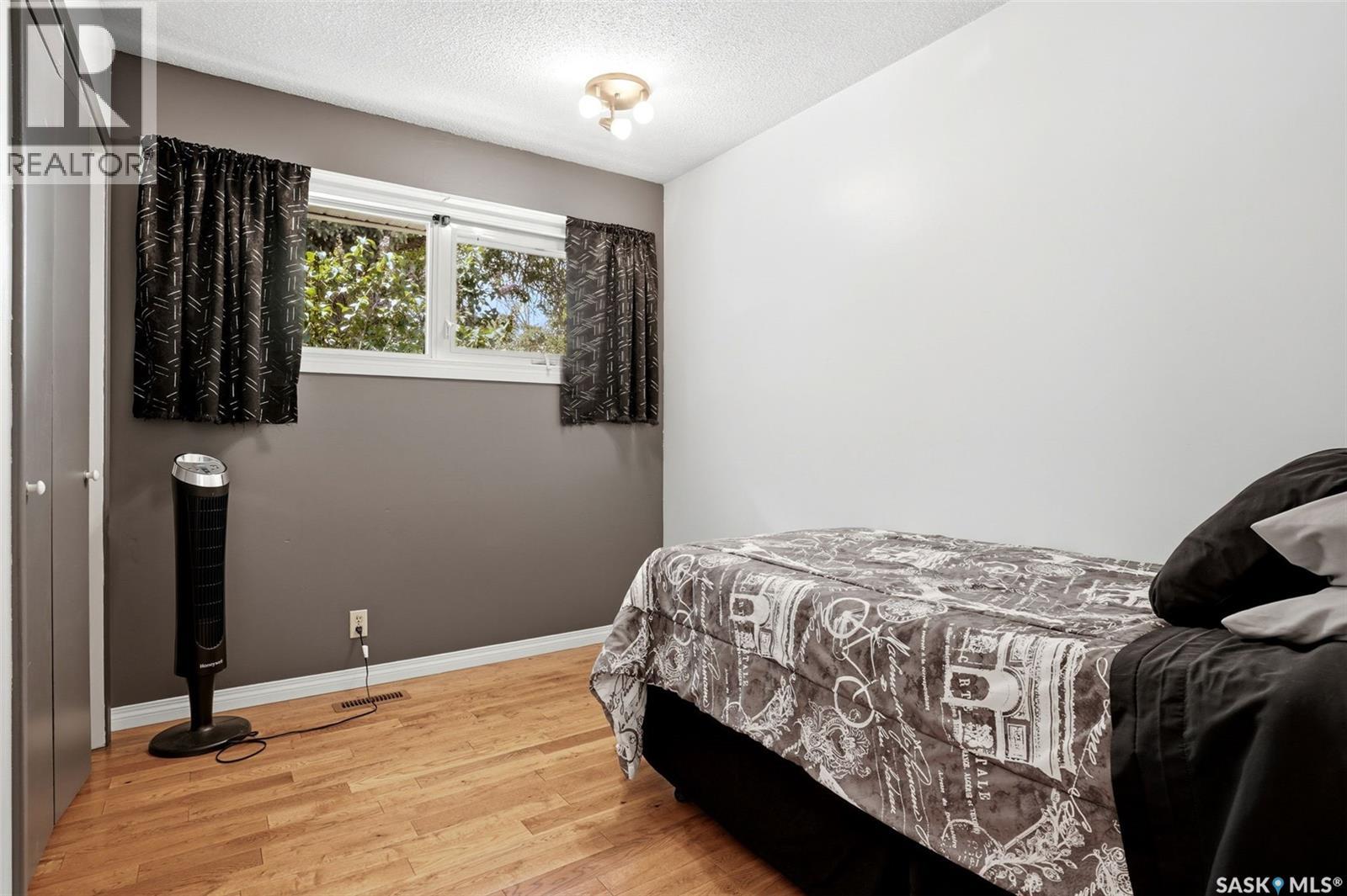 60 Krivel CRESCENT - 28