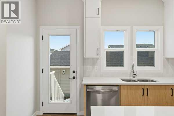2161 Bayview Drive SW — photo 10