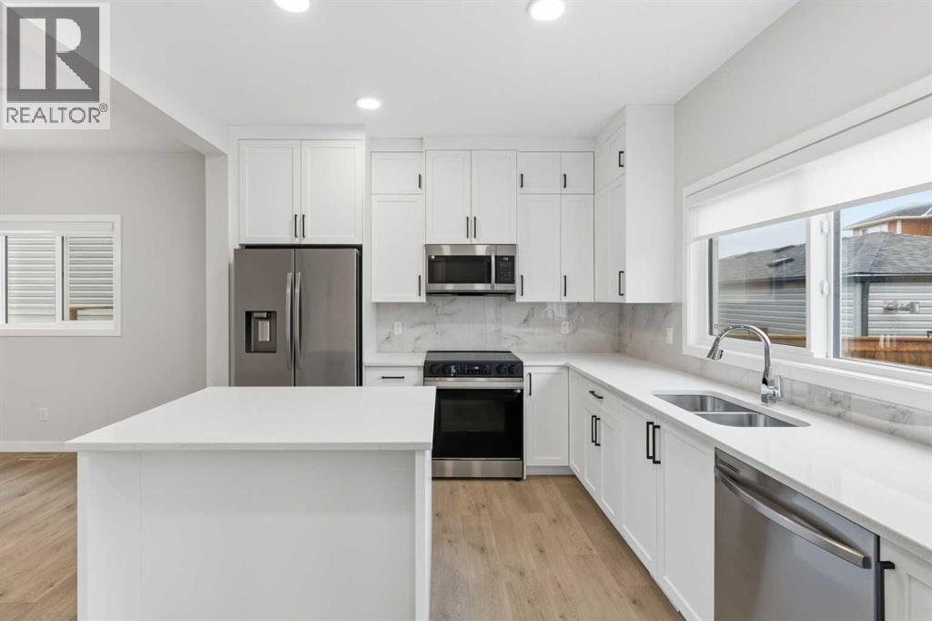 2253 Bayview Drive SW - 10