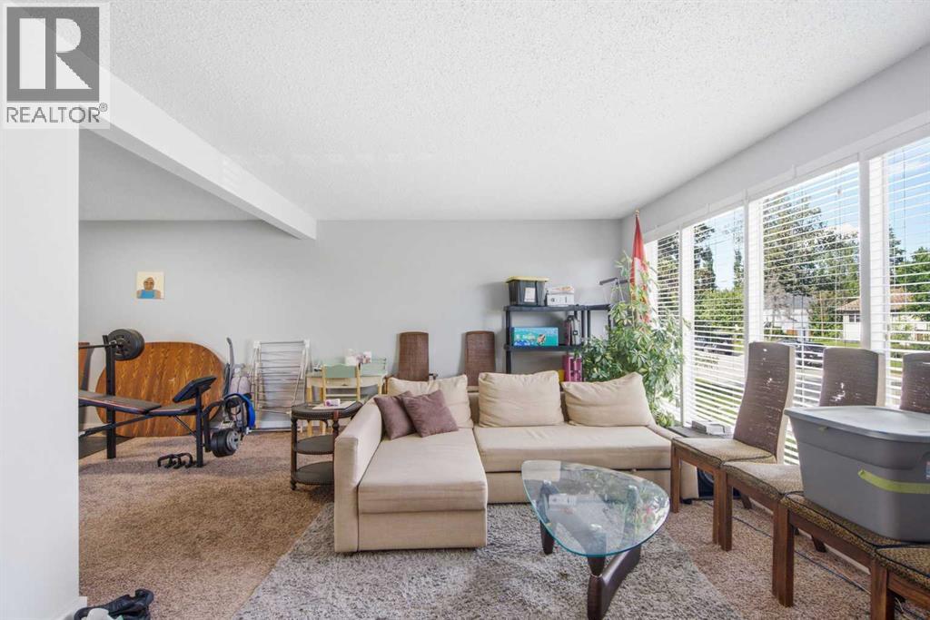196 Gordon Drive SW - 26