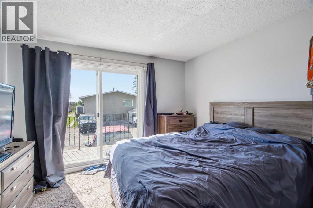 196 Gordon Drive SW - 30