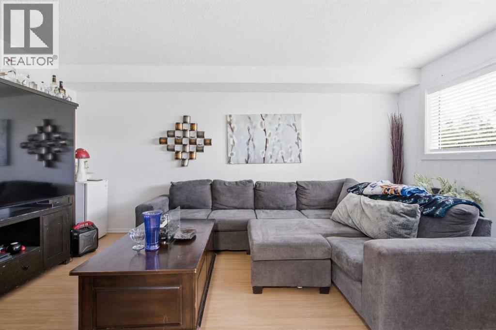 196 Gordon Drive SW - 35