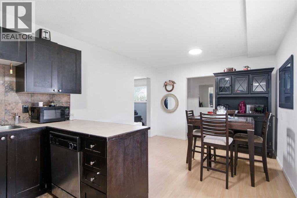196 Gordon Drive SW - 34