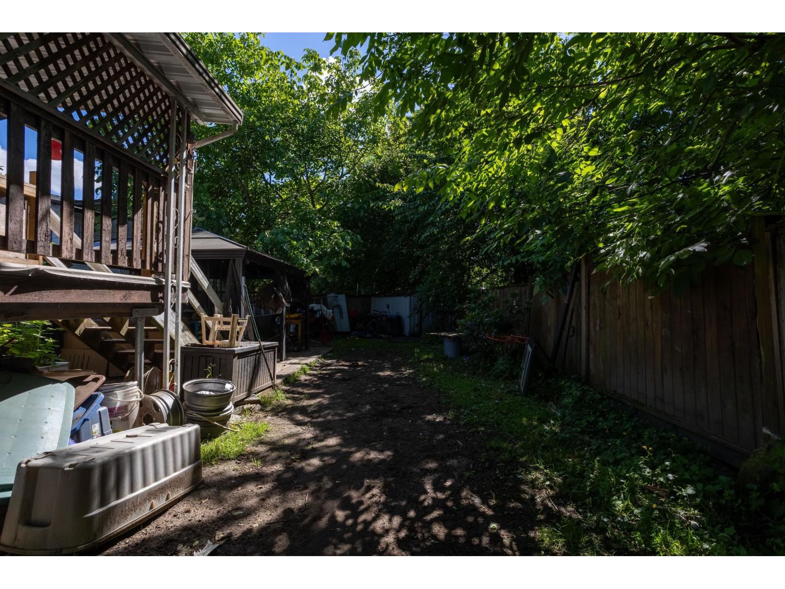 27582 31B AVENUE, Langley