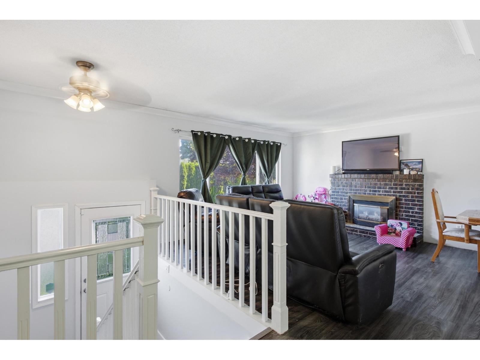 27582 31B AVENUE, Langley