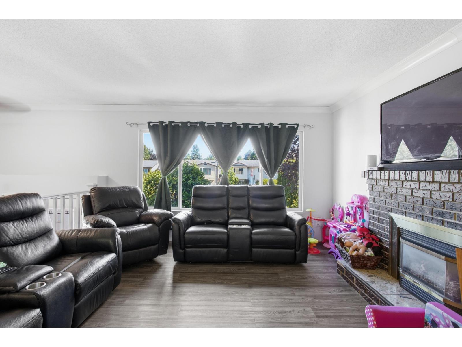27582 31B AVENUE, Langley
