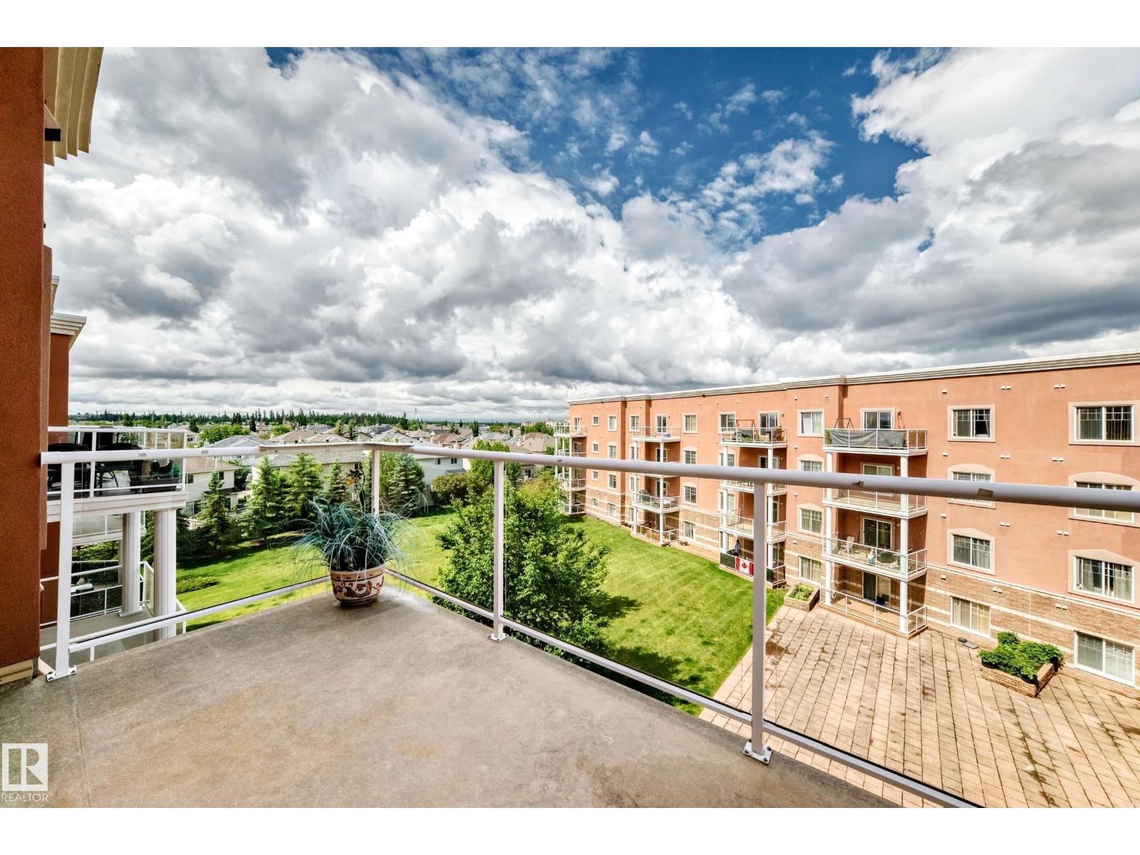 #419 263 MACEWAN RD SW — photo 42
