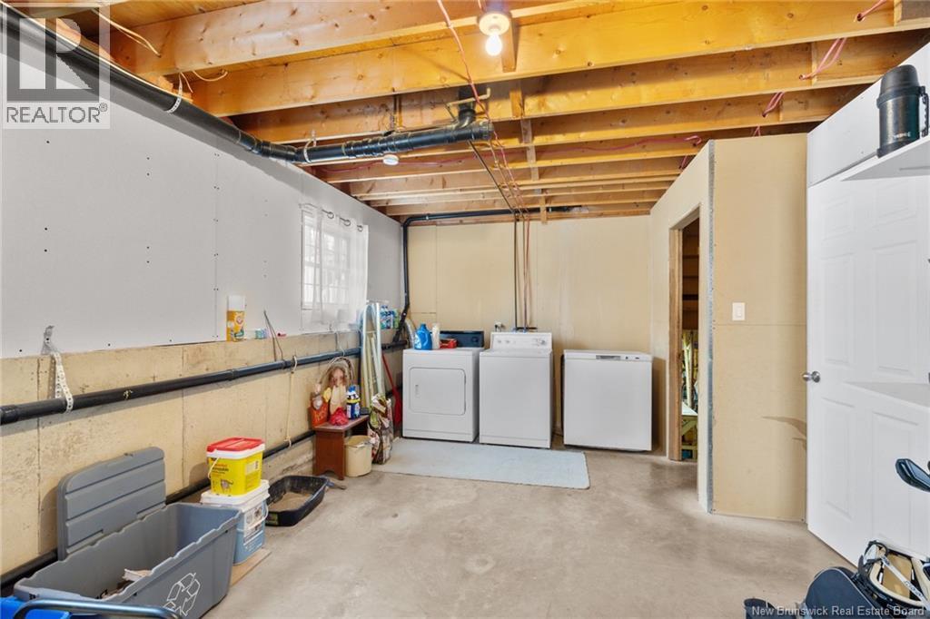 64 Maple Street - 31