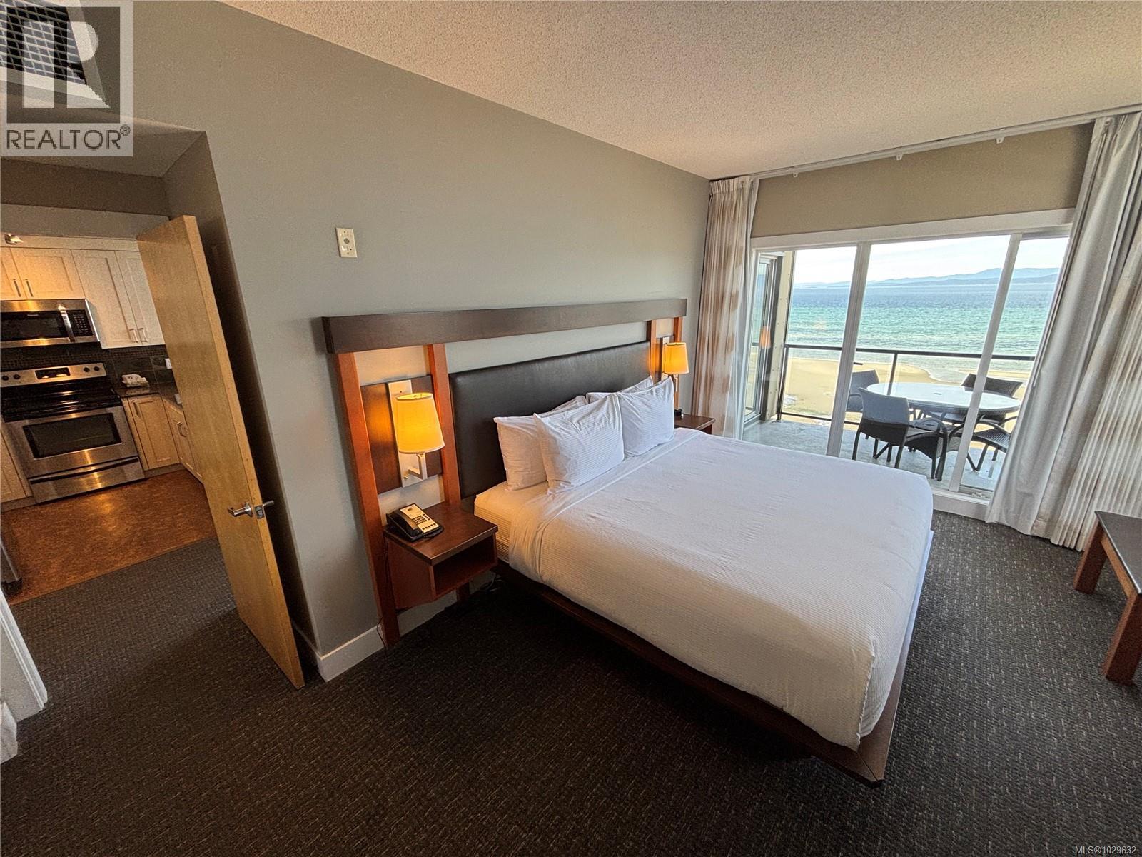 #908 181 Beachside Dr - 18