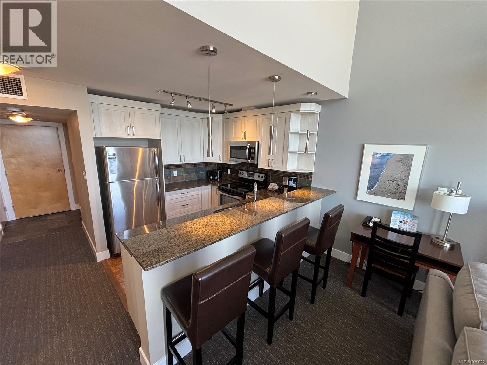 #908 181 Beachside Dr - 11