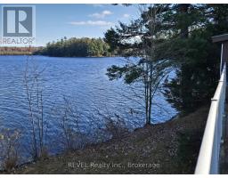Bedroom 3 - 1031 Butterfly Road, Muskoka Lakes, ON P0C1A0 Photo 8